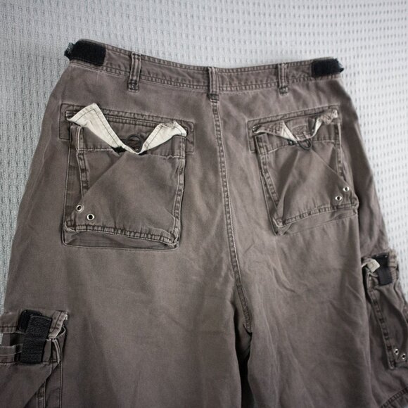 Jag Faded Baggy Cotton Cargo Shorts / 36 - Picture 6 of 9
